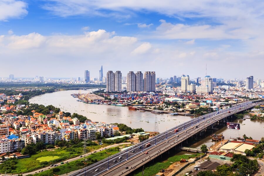 Słoneczny dzień w Ho Chi Minh
