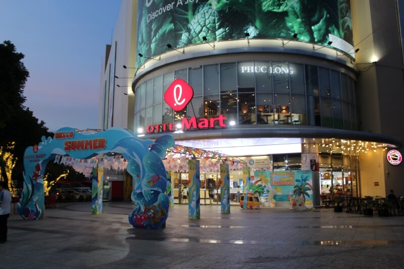 sieu thi lotte danang vietnam
