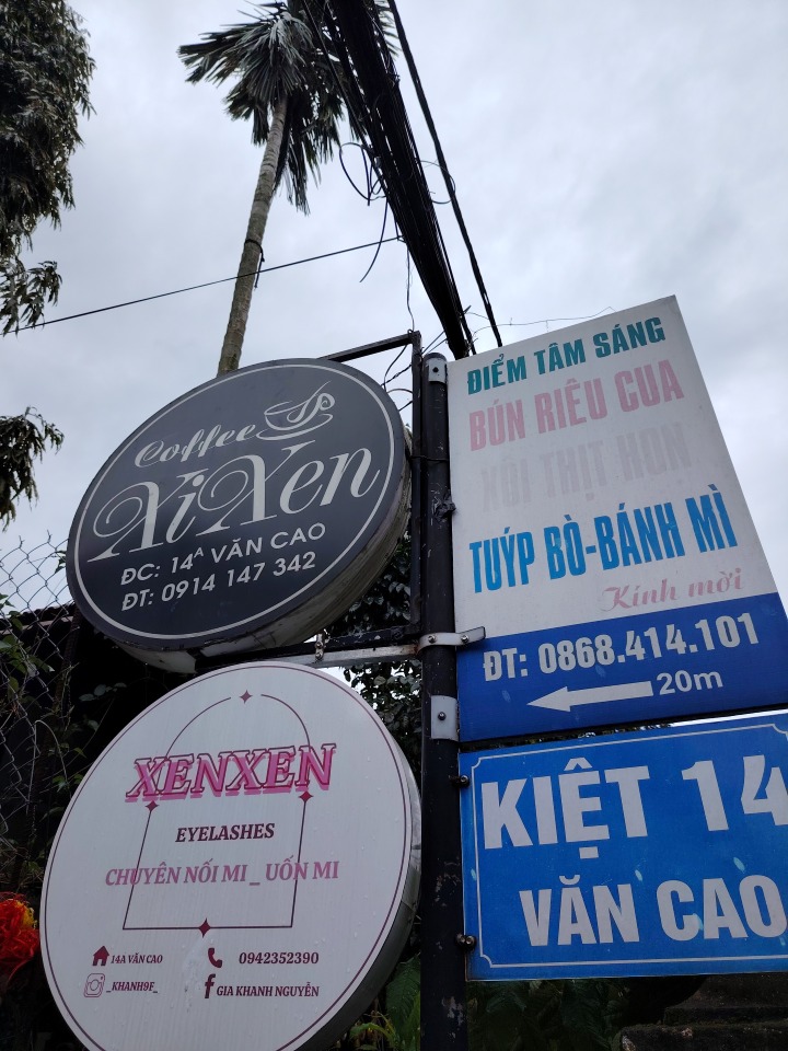 Quán Bún Rêu Cua Không Tên