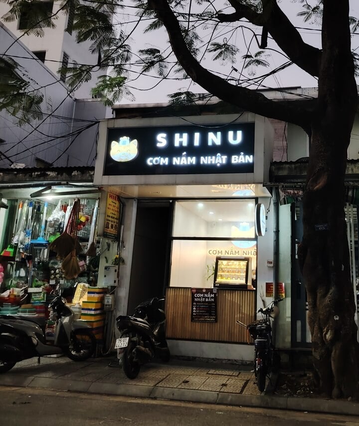 Quán cơm nắm Shinu