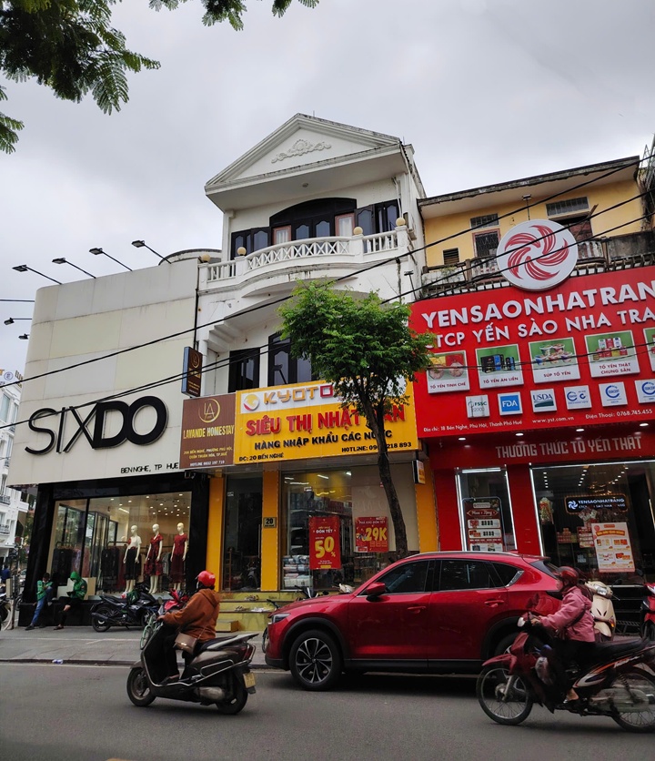Cửa hàng bán lẻ mọi nơi