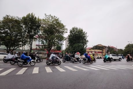 Giao thông trên đường ở Việt Nam
