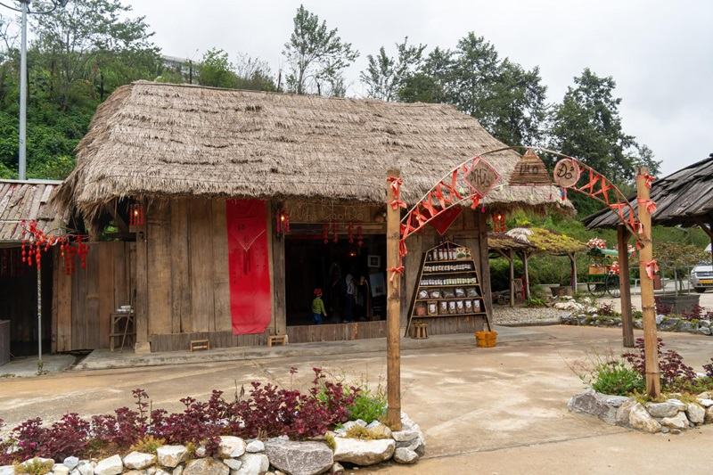 Nhà ở Tả Phìn
