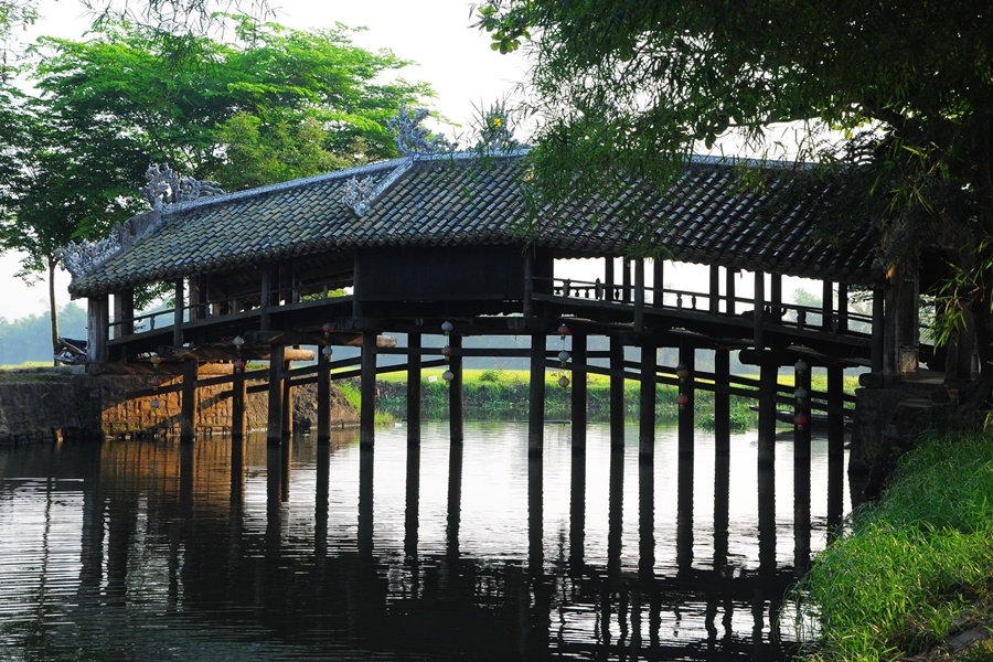 Cầu Ngói Thanh Toàn, một trong những cầu cổ nổi tiếng ở Việt Nam