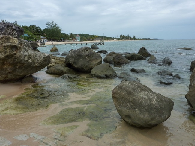 Viniendo a Phu Quoc, te sumergirás en agua fría para relajarte Viniendo a Phu Quoc, te sumergirás en agua fría para relajarte