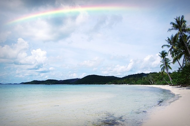 La playa de Phu Quoc es increíblemente suave en el otoño La playa de Phu Quoc es increíblemente suave en el otoño