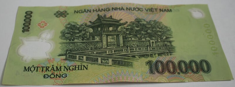 100,000 VND