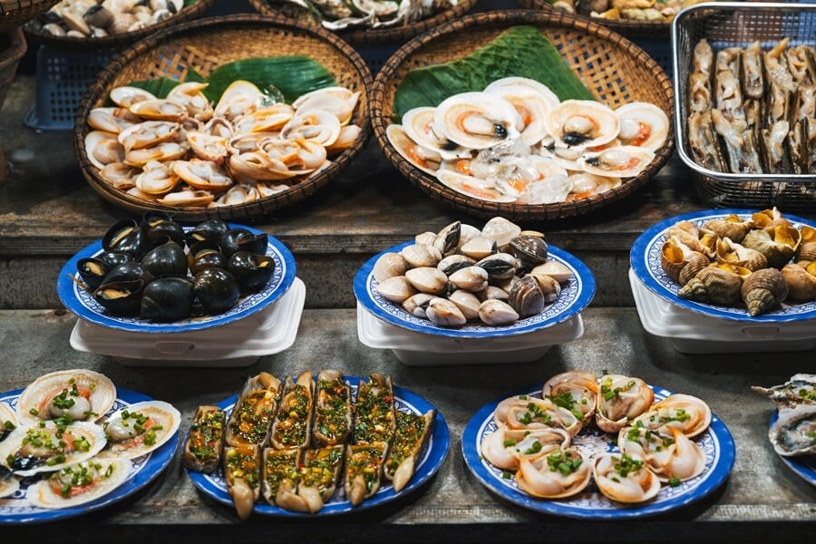 Tasty seafood dishes served at top restaurants in Da Nang, Vietnam