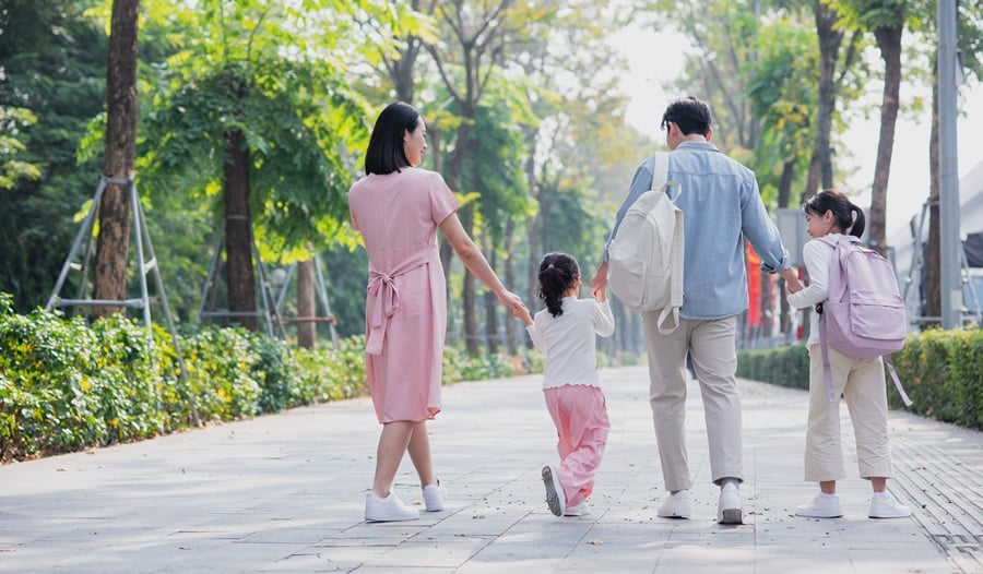 Vietnamese family