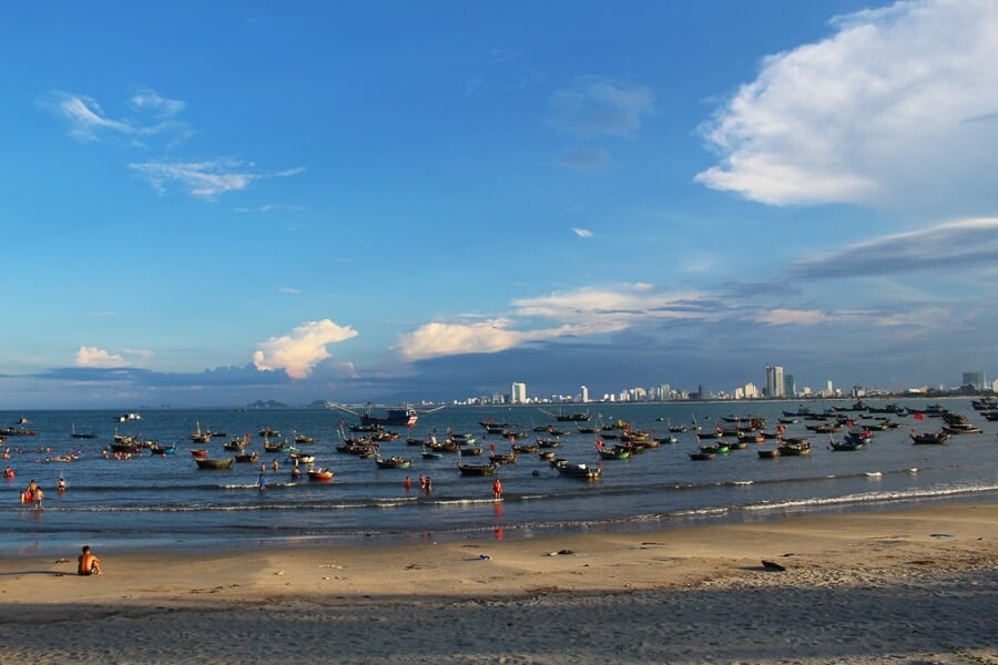Da Nang Beach in Sunset