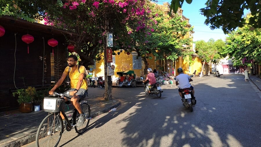 Beautiful sunny morning in Hoi An Old Town