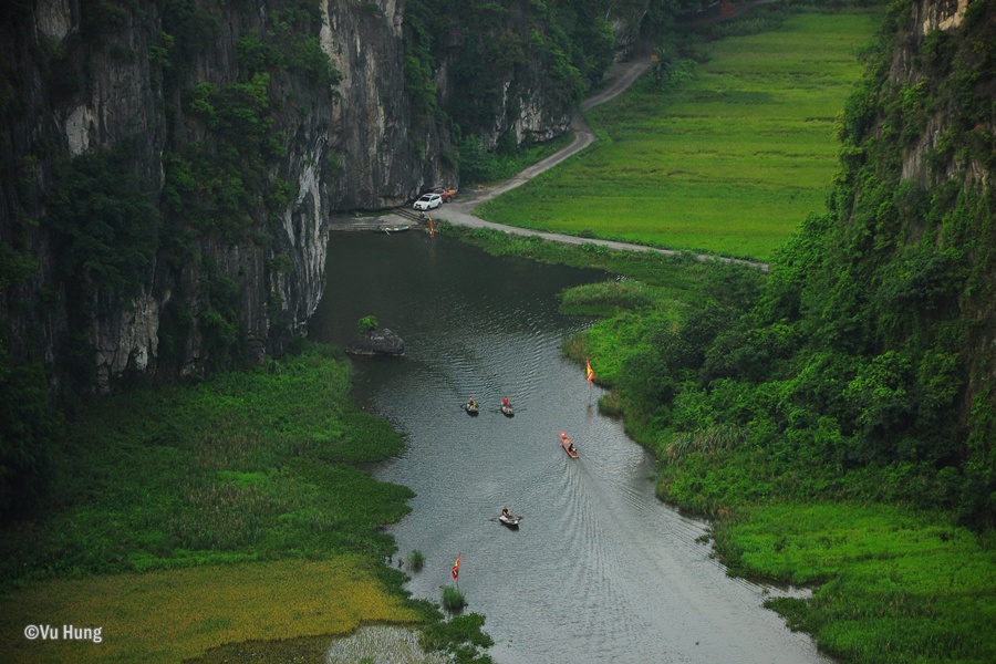 Scenic view of river and limestone mountains in Ninh Binh, Vietnam