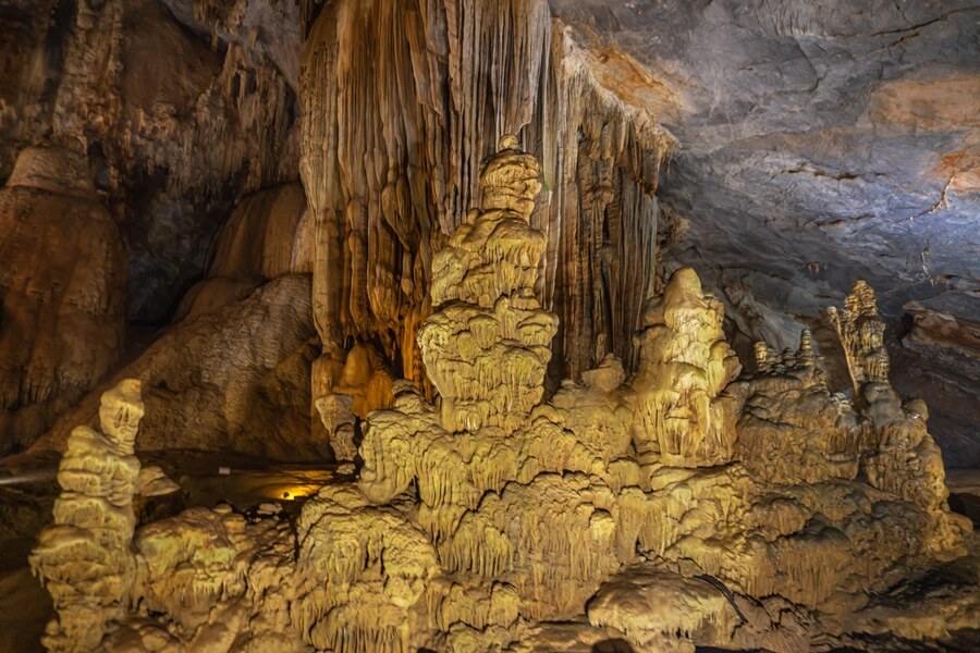Natural stalactites inside Paradise Cave in Phong Nha Ke Bang National Park, Vietnam