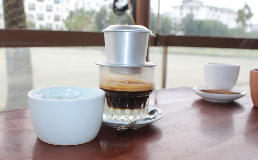 Vietnamese filter coffee with condensed milk