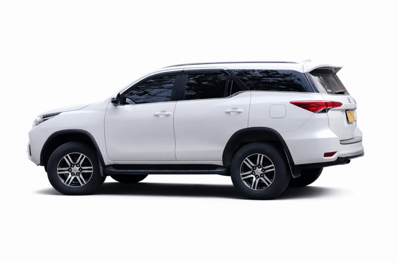 7-seat SUV for private transfer from Ho Chi Minh City to Vung Tau
