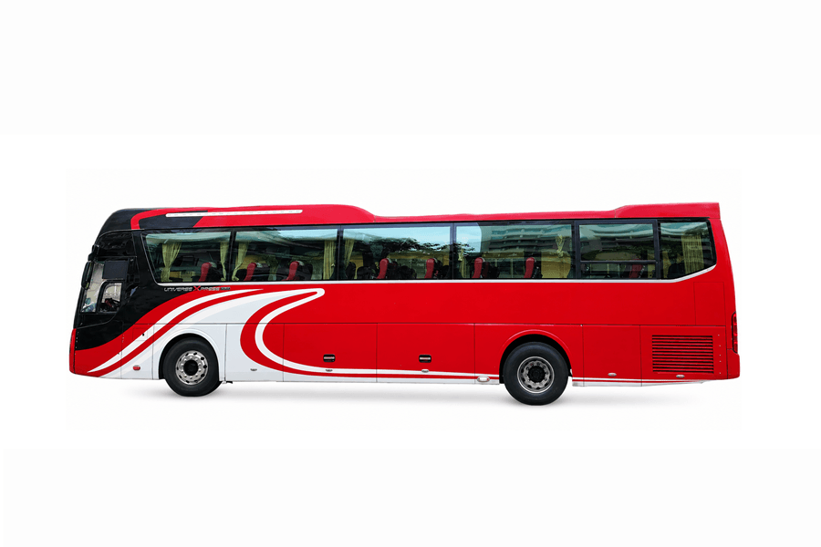 Tourist bus rental with driver for large groups in Vietnam
