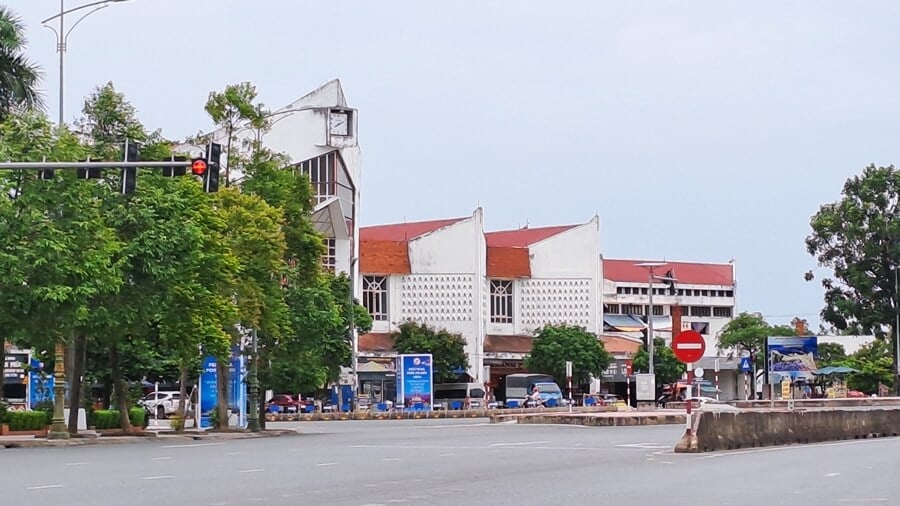 Dong Ha Market in Quang Tri Province